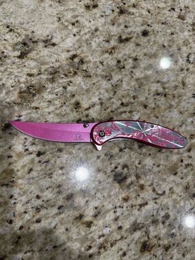 Falcon Pink Silver Floral Butterfly Aluminum Handle Folding Pocketknife